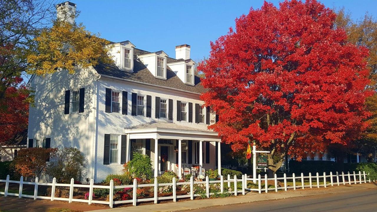 Old Brick Inn Saint Michaels Exterior photo