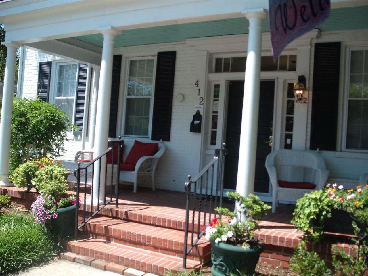 Old Brick Inn Saint Michaels Exterior photo